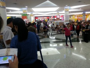 A lot of people were lining up in front of Chatime