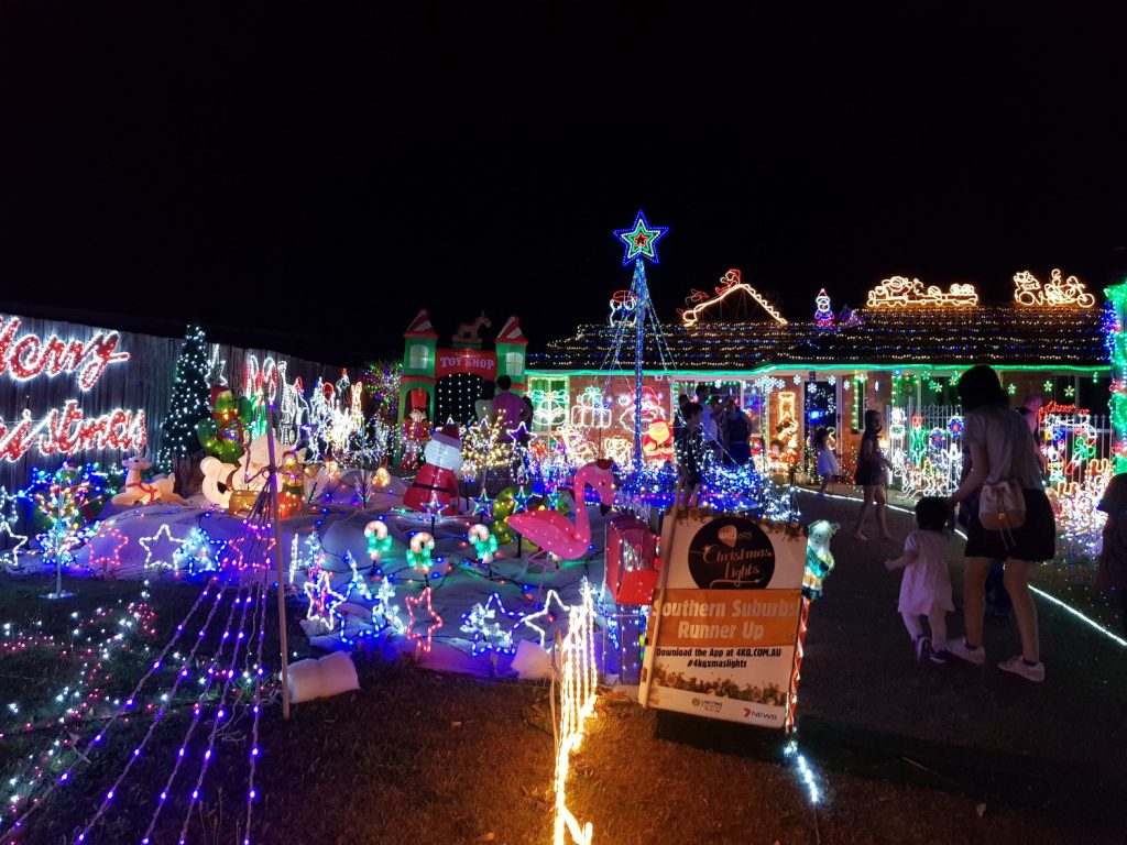 Runner-Up Christmas Lights @ Algester