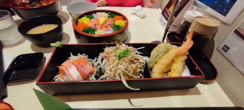  tempura with sashim